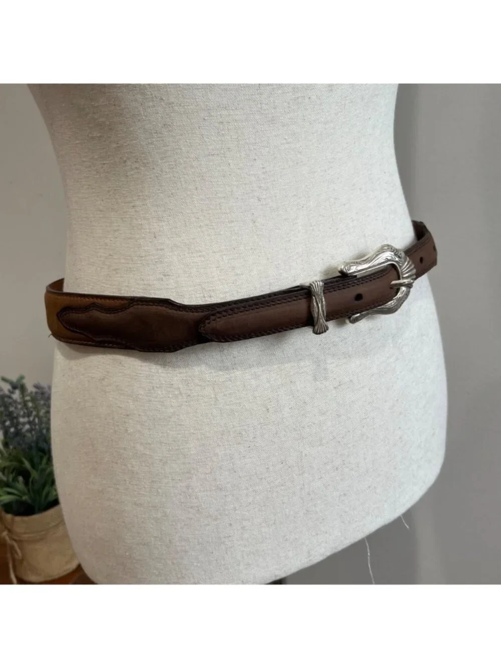 Resistol Western Brown Full Grain Leather Belt Women’s  M Silver Buckle 28”